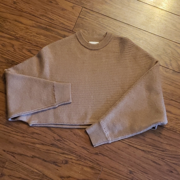 Aritzia Lolan Sweater Wilfred Free